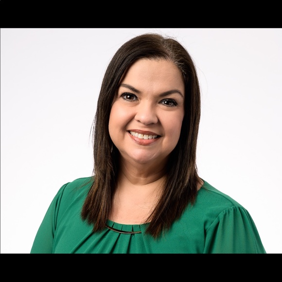 Meet your Posher, Mari - Picture 1 of 1